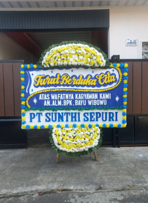 Papan Bunga Duka di Toboko
